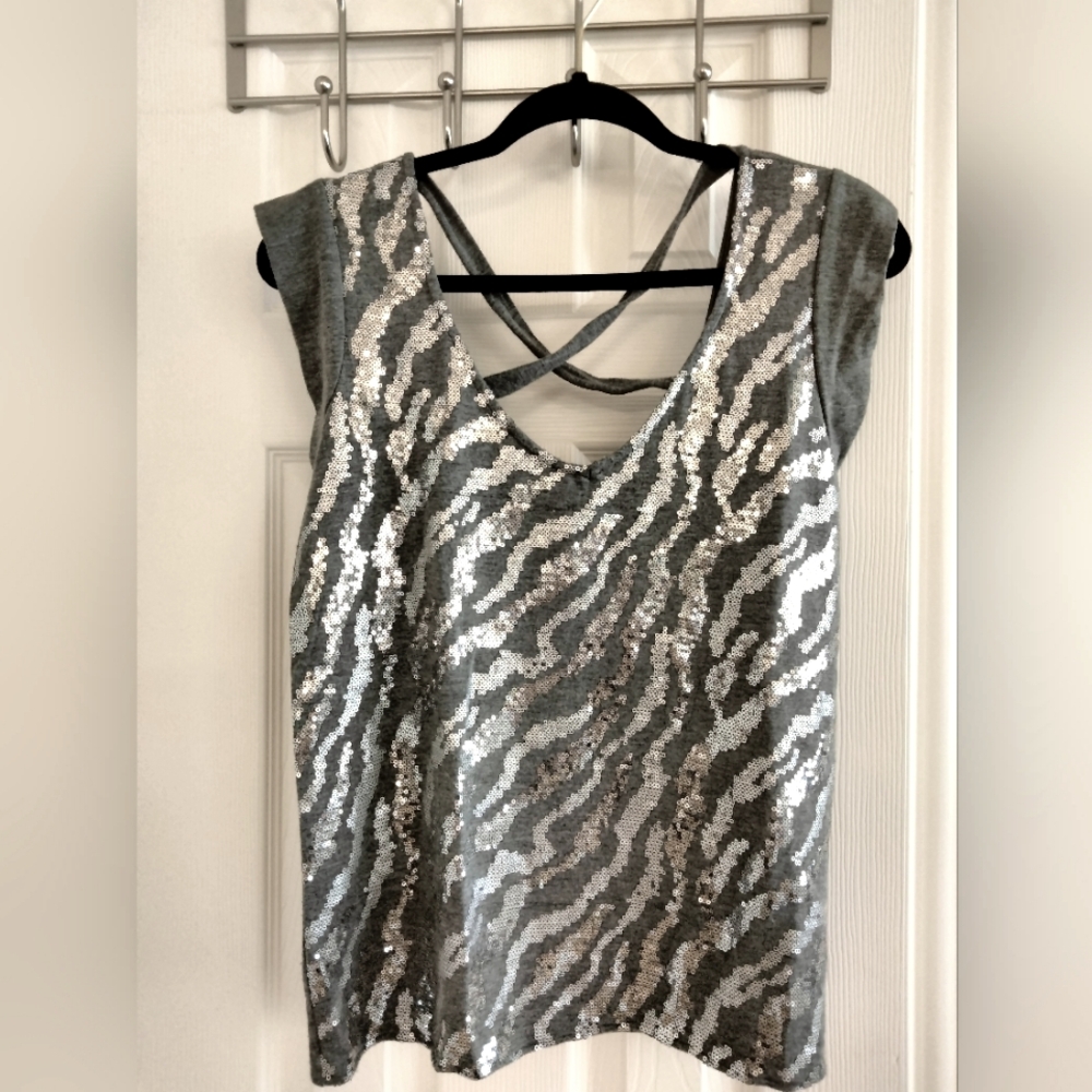 COPY - Collective Concept Top